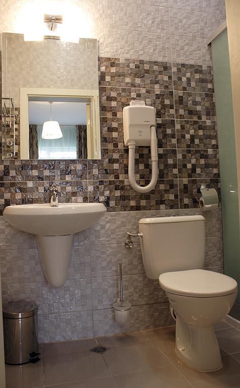 Avenue Otel Shumen Dış mekan fotoğraf